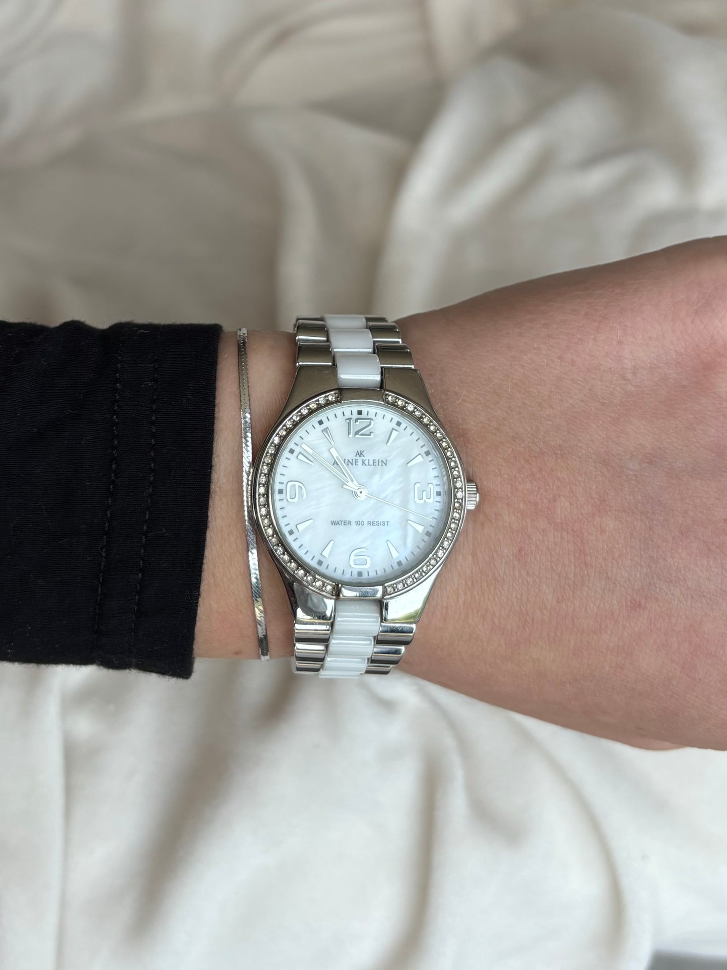 vintage anne klein pearl watch - working