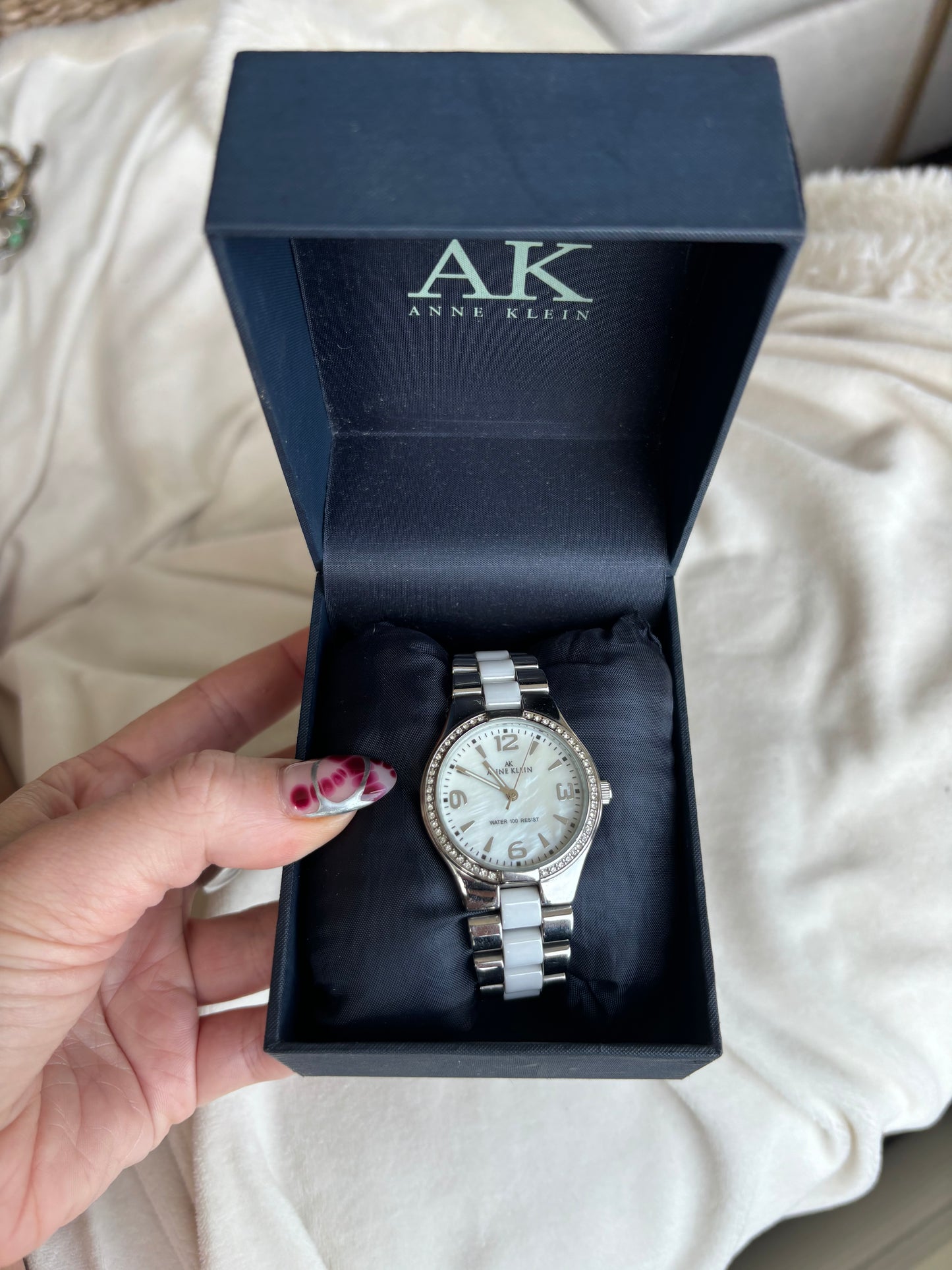 vintage anne klein pearl watch - working