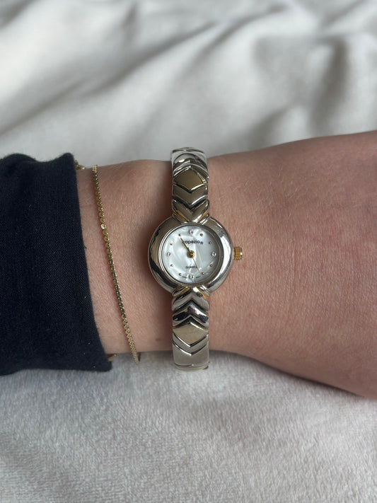 vintage shiny capezio watch - working