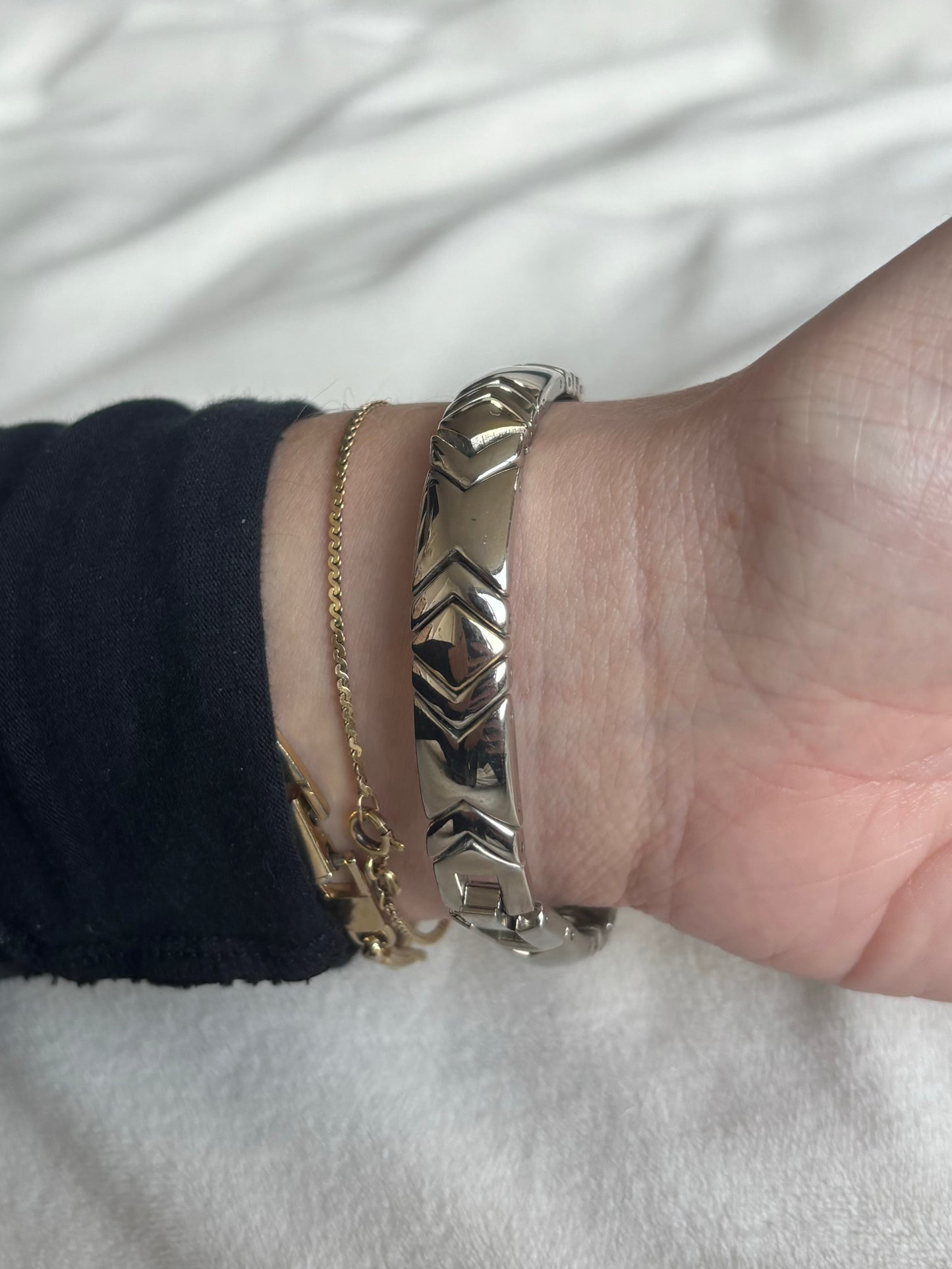 vintage shiny capezio watch - working