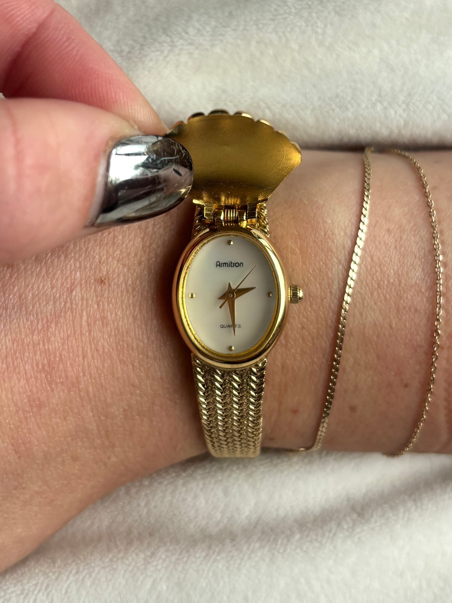 Rare Shell & Pearl Hidden Dial Watch - Working