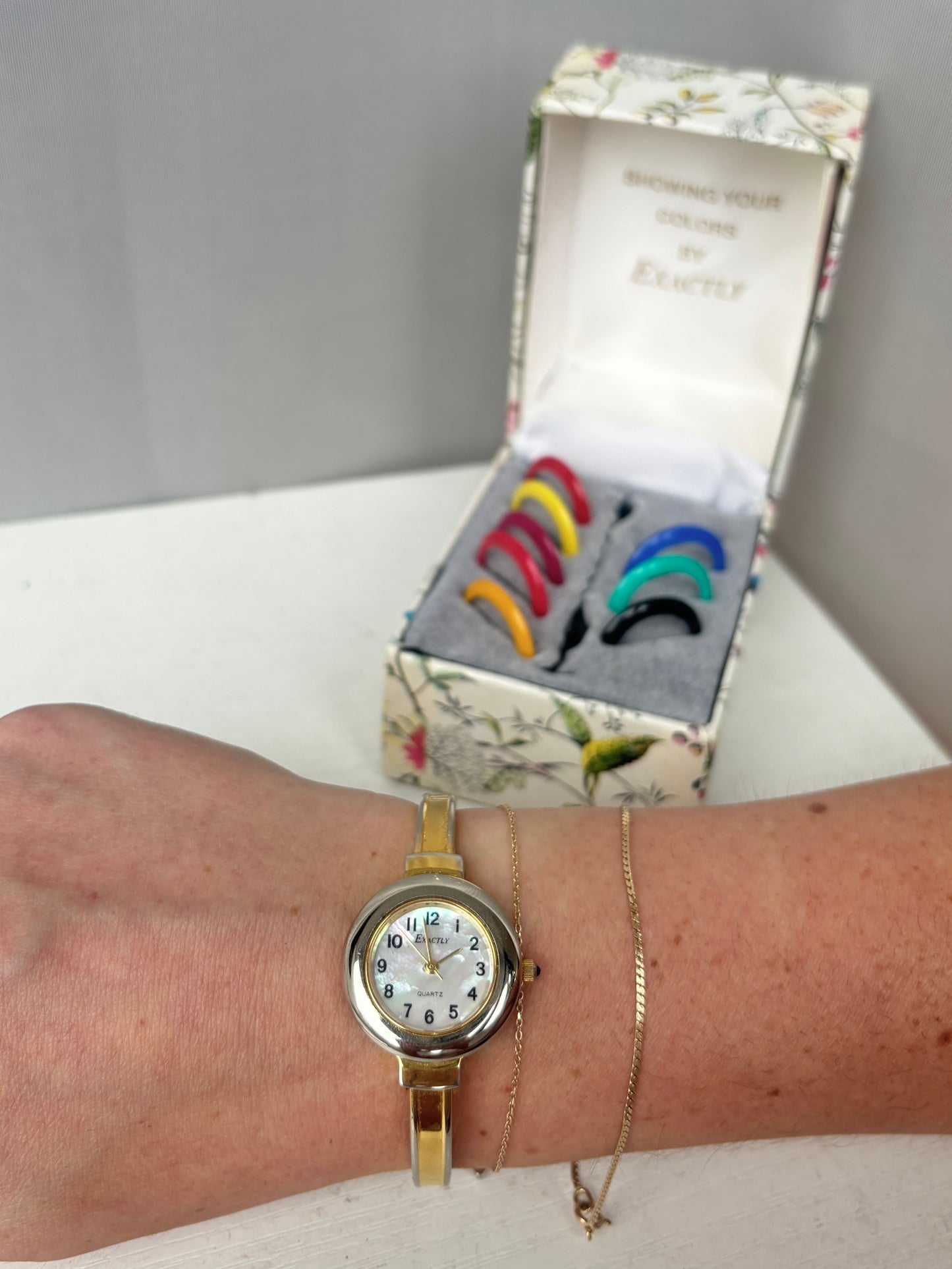 Rare & Coveted Interchangeable Pearl Dial Watch - Working