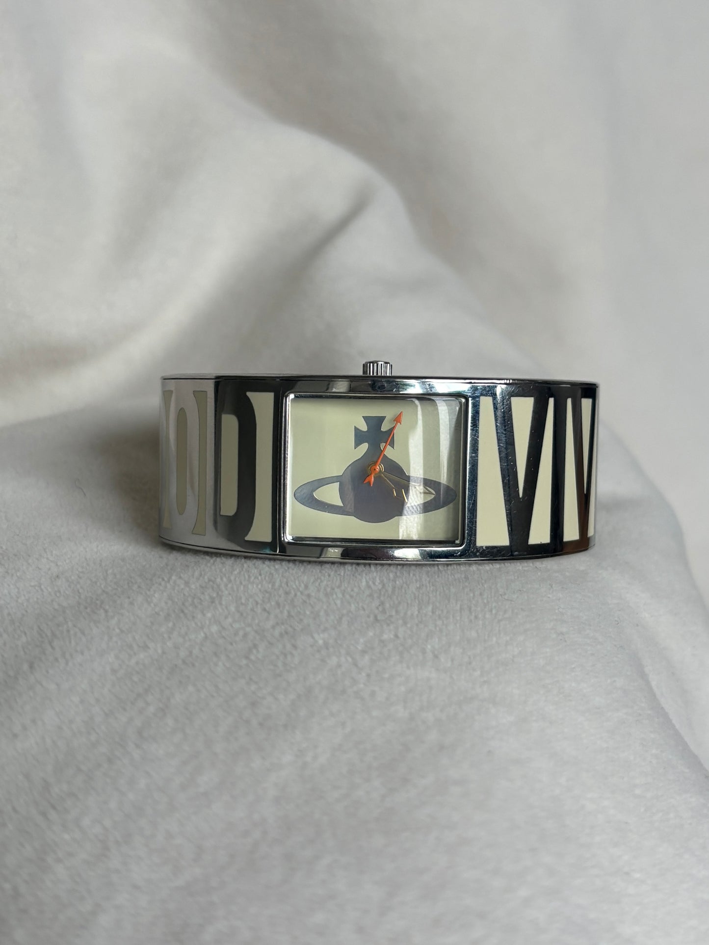 Vivienne Westwood Bangle Orb Dial Watch - Working