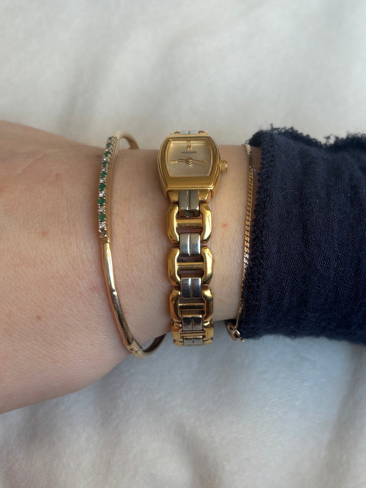 Rare 2-in-1 Gold and Two-Toned Reversible Band Watch - Working