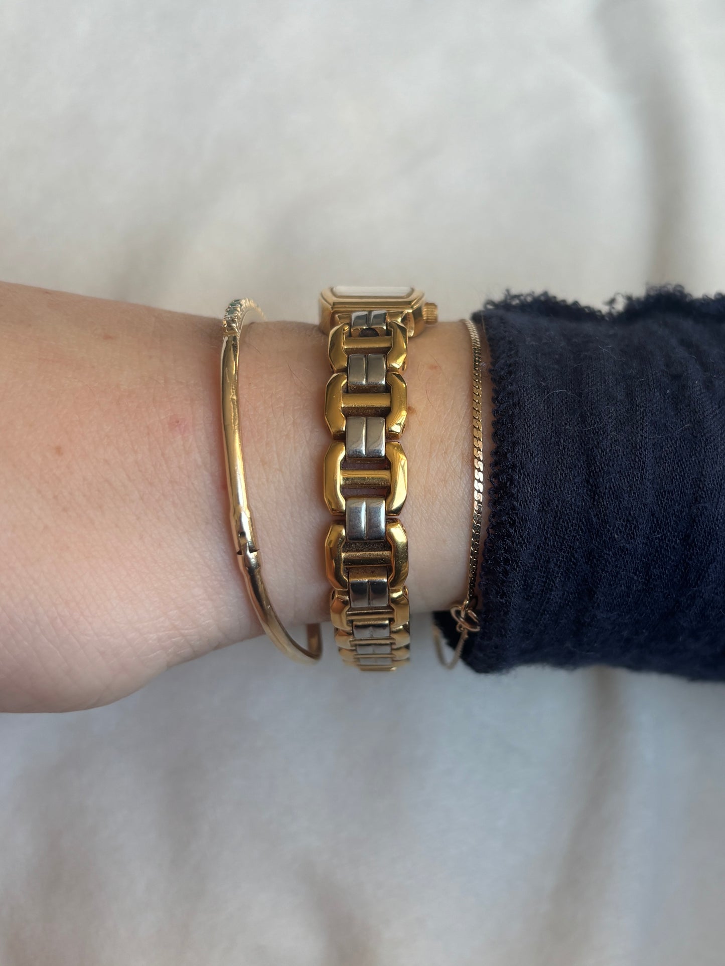 Rare 2-in-1 Gold and Two-Toned Reversible Band Watch - Working