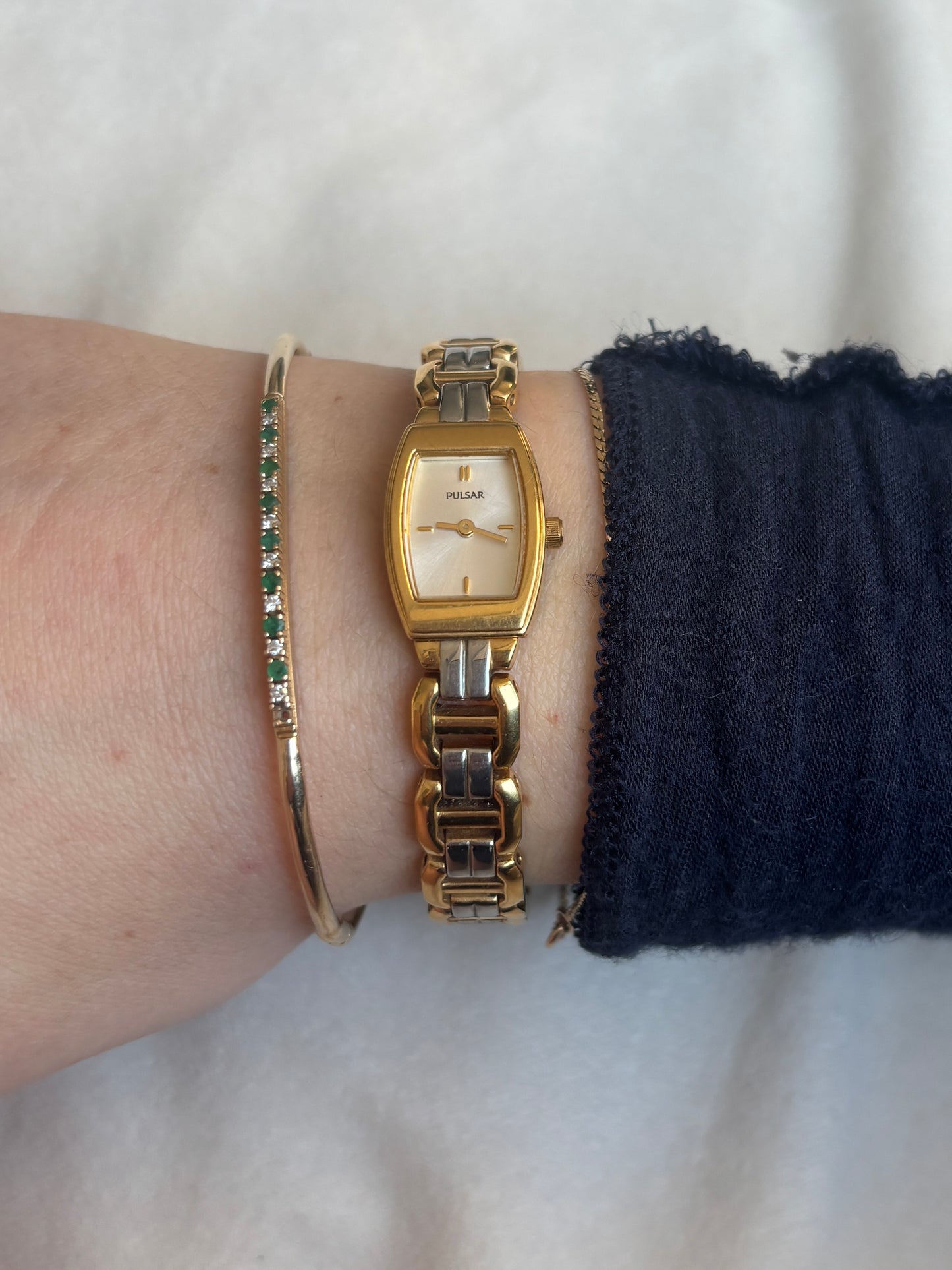 Rare 2-in-1 Gold and Two-Toned Reversible Band Watch - Working
