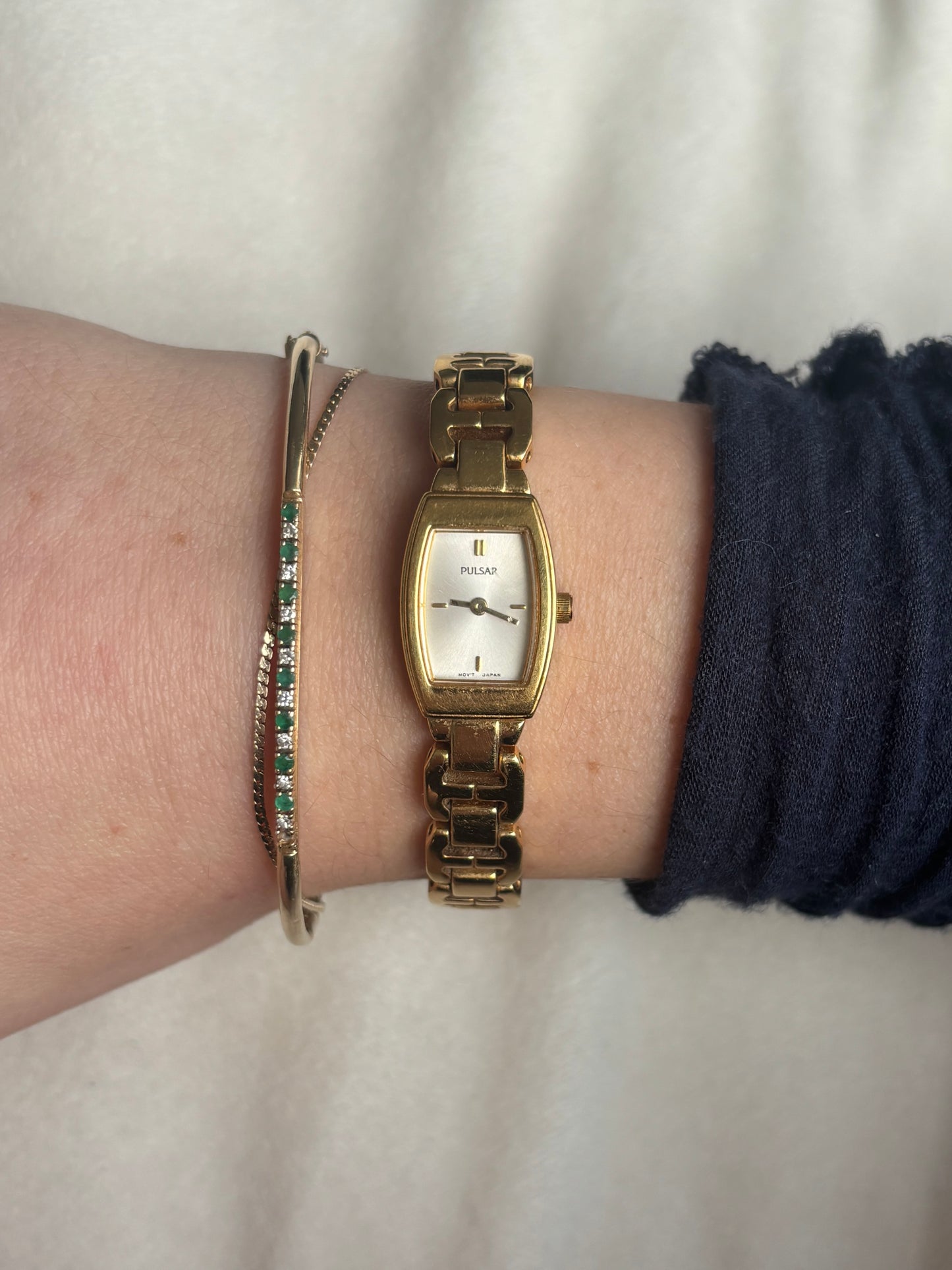 Rare 2-in-1 Gold and Two-Toned Reversible Band Watch - Working