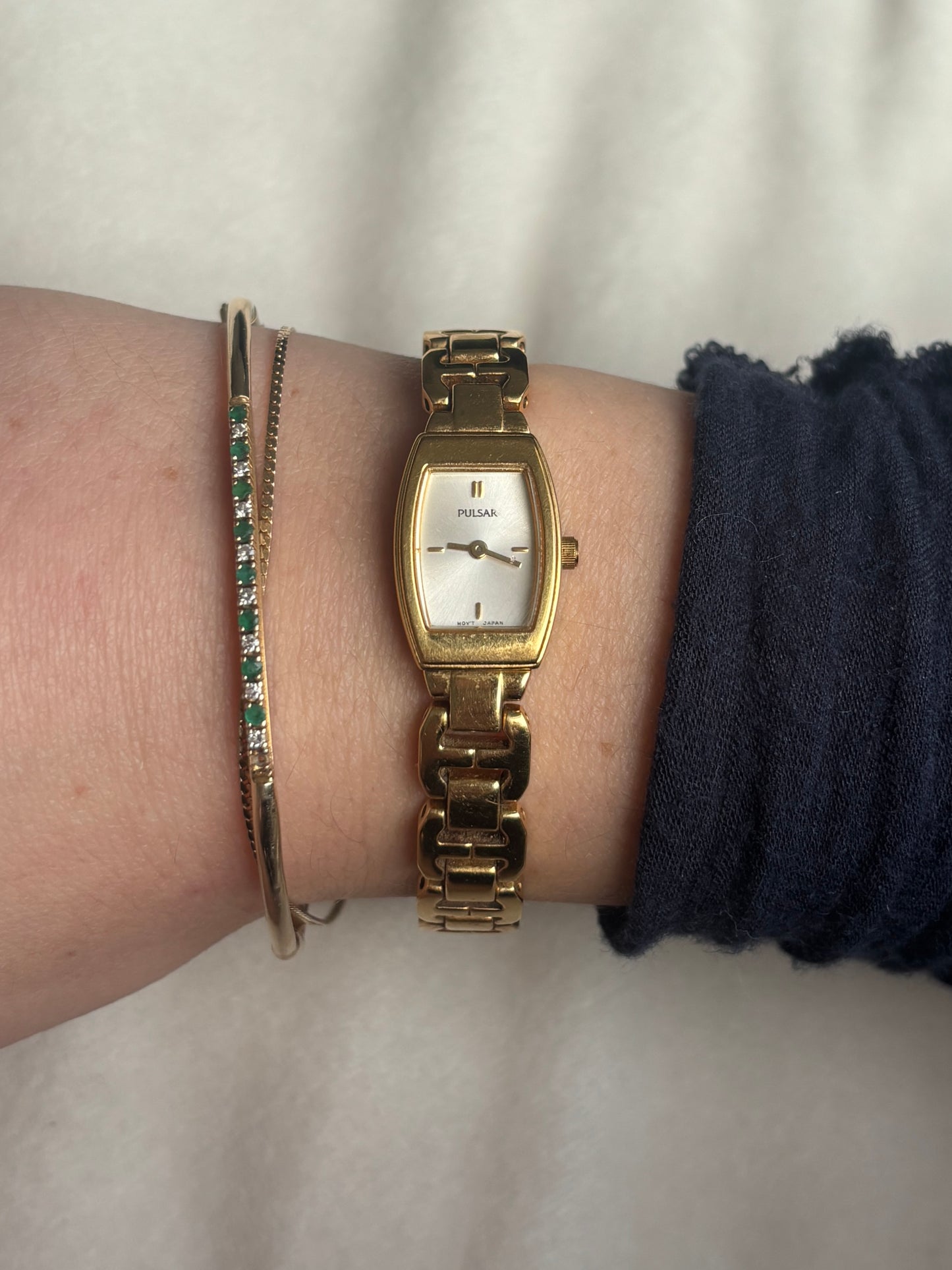 Rare 2-in-1 Gold and Two-Toned Reversible Band Watch - Working