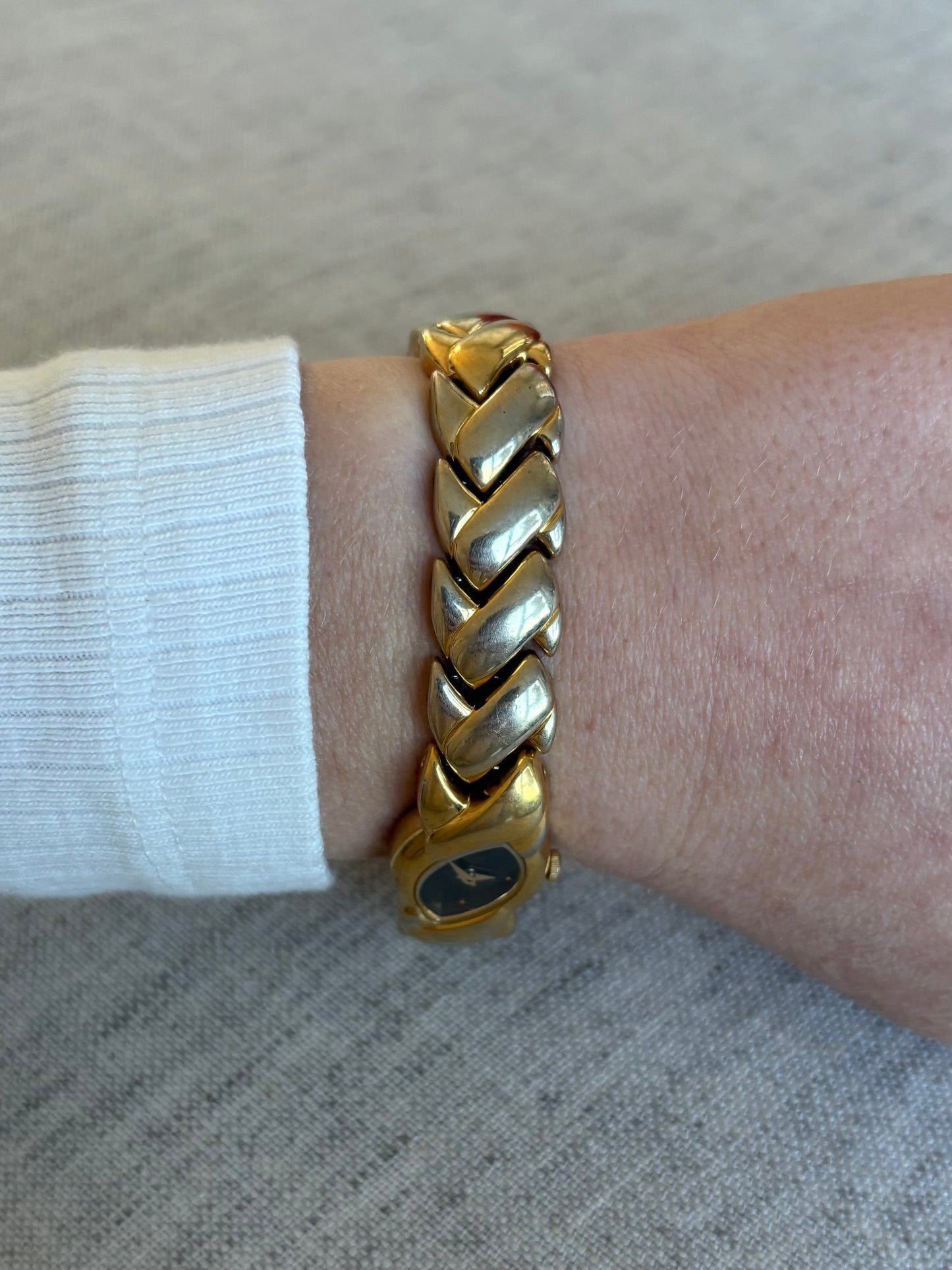 Vintage Dainty Gold Asymmetrical Watch - Working