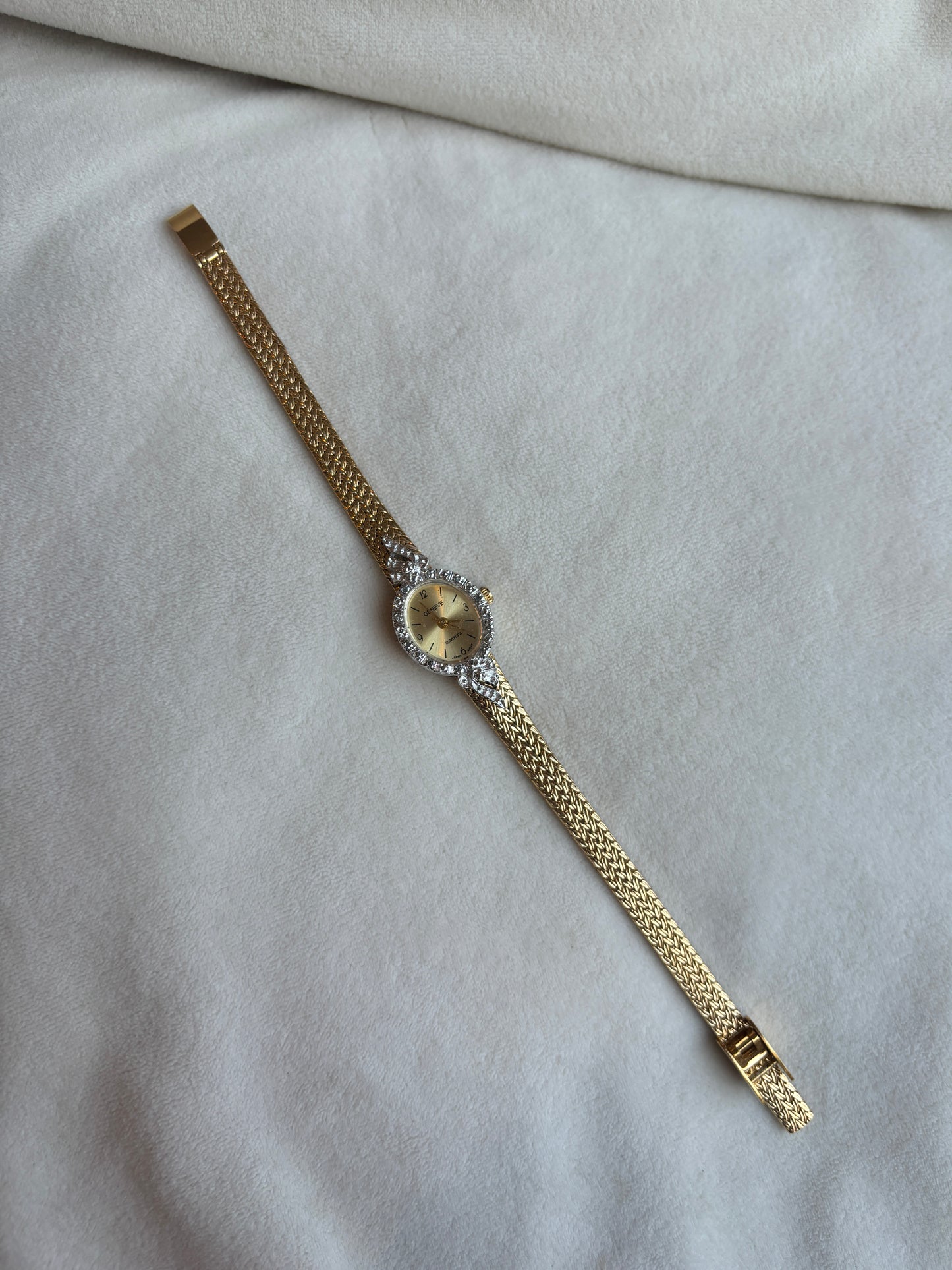 vintage diamond filled bow watch - working