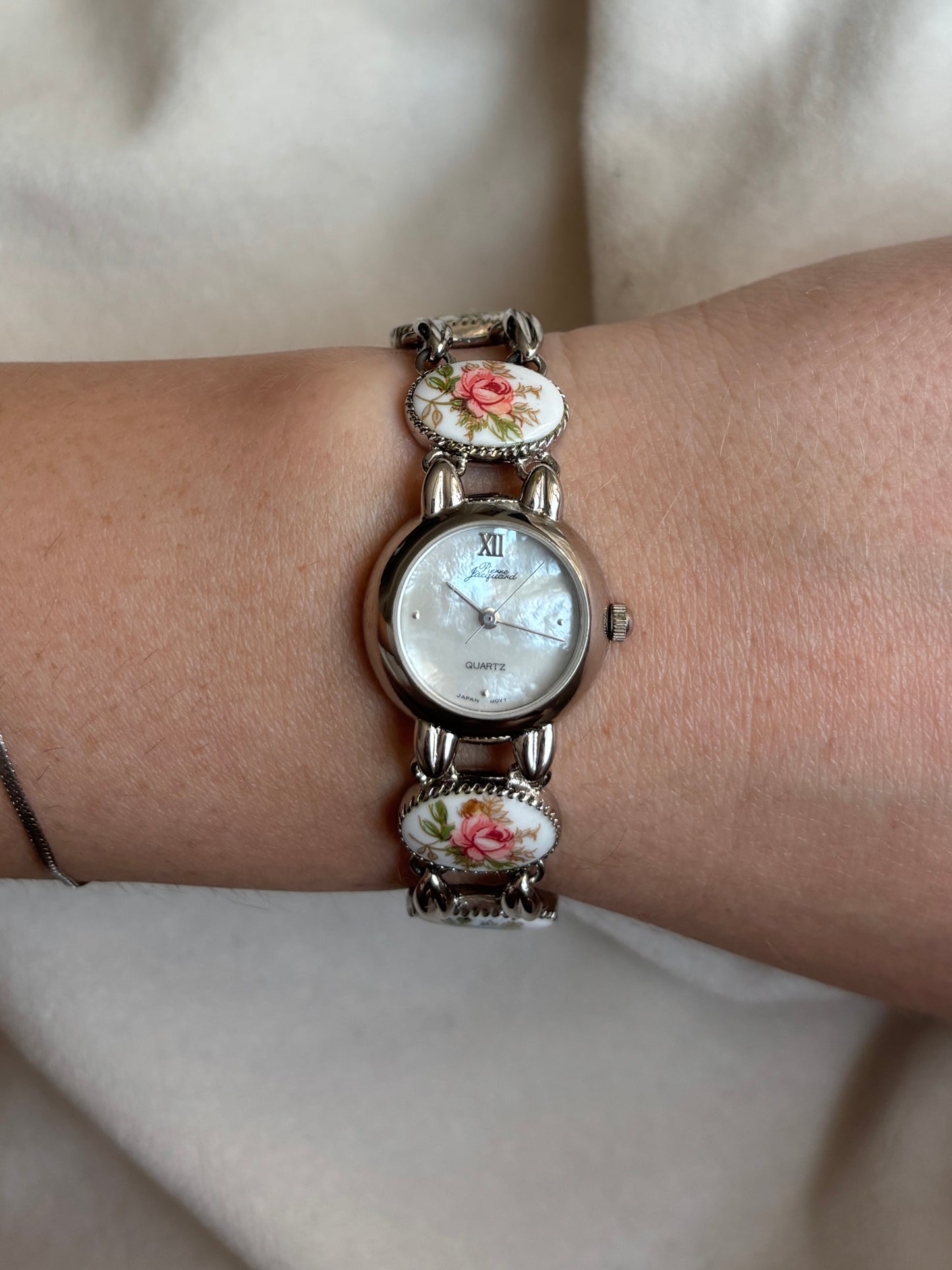 extremely rare vintage floral pierre jacquard watch - working