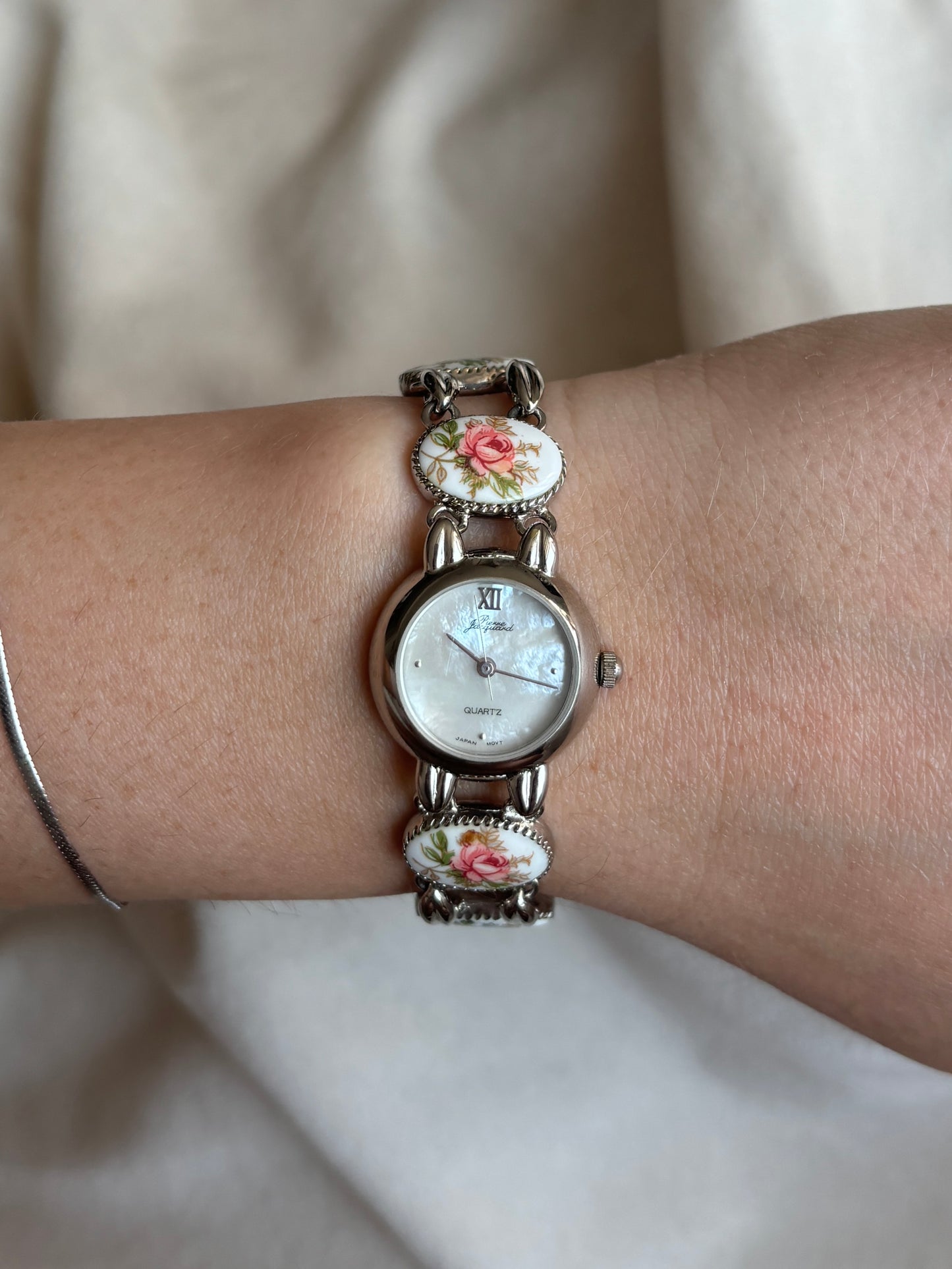 extremely rare vintage floral pierre jacquard watch - working