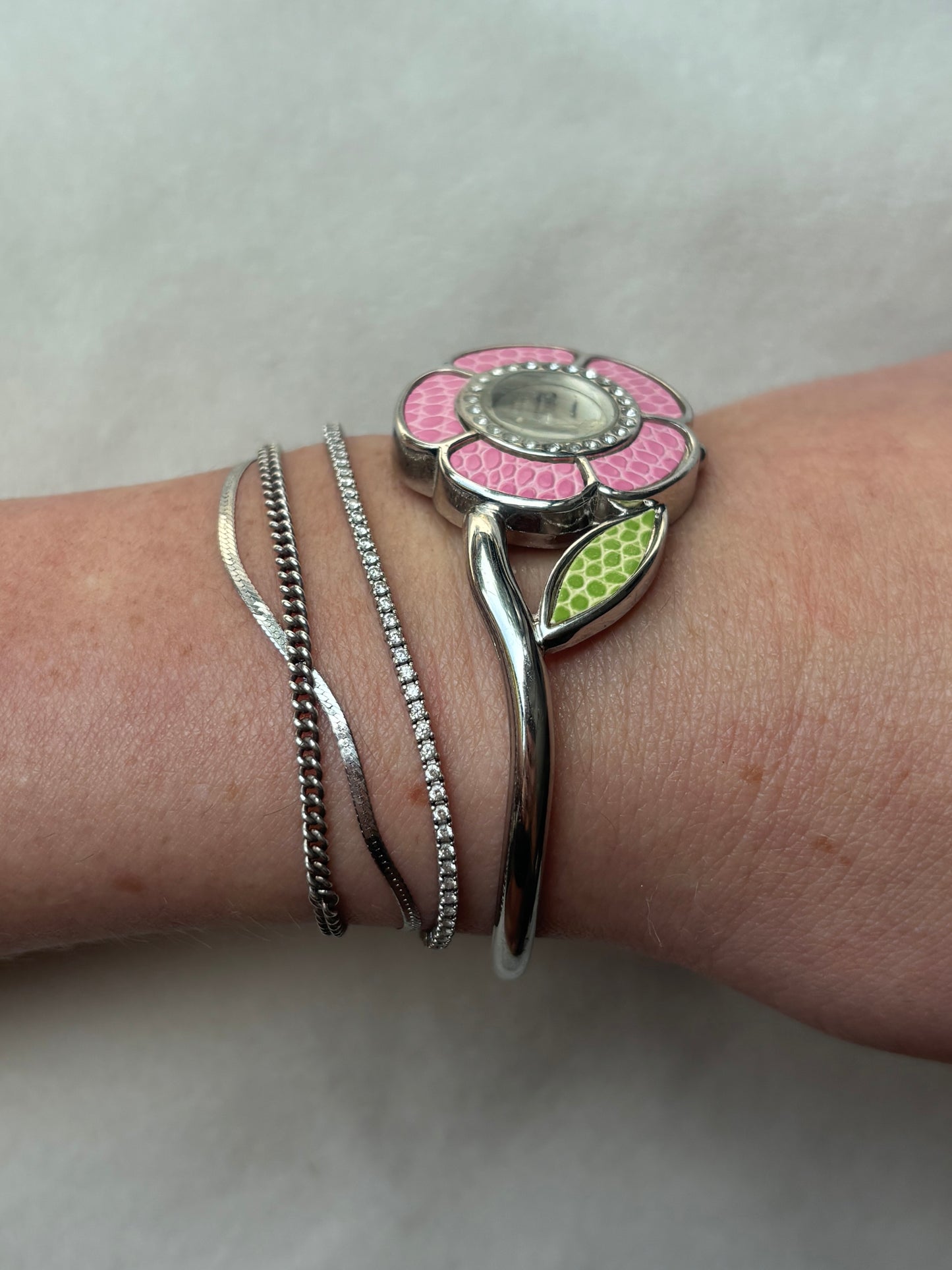 Vintage Flower Cuff Watch - Working