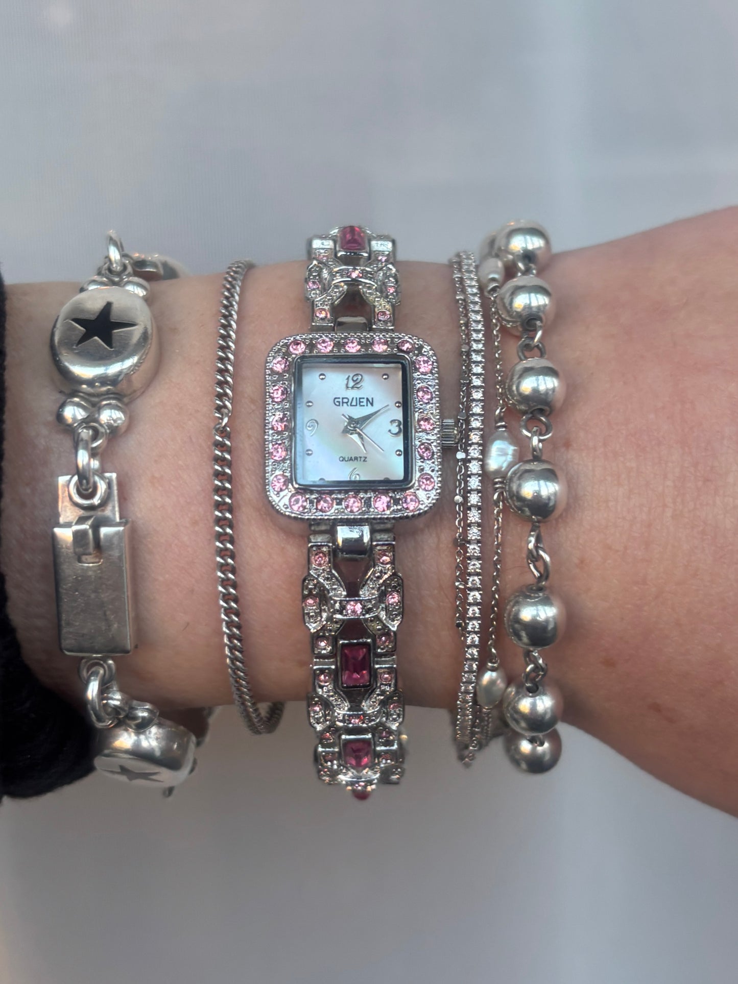 Ornate Pink & Pearl Gruen Watch - Working