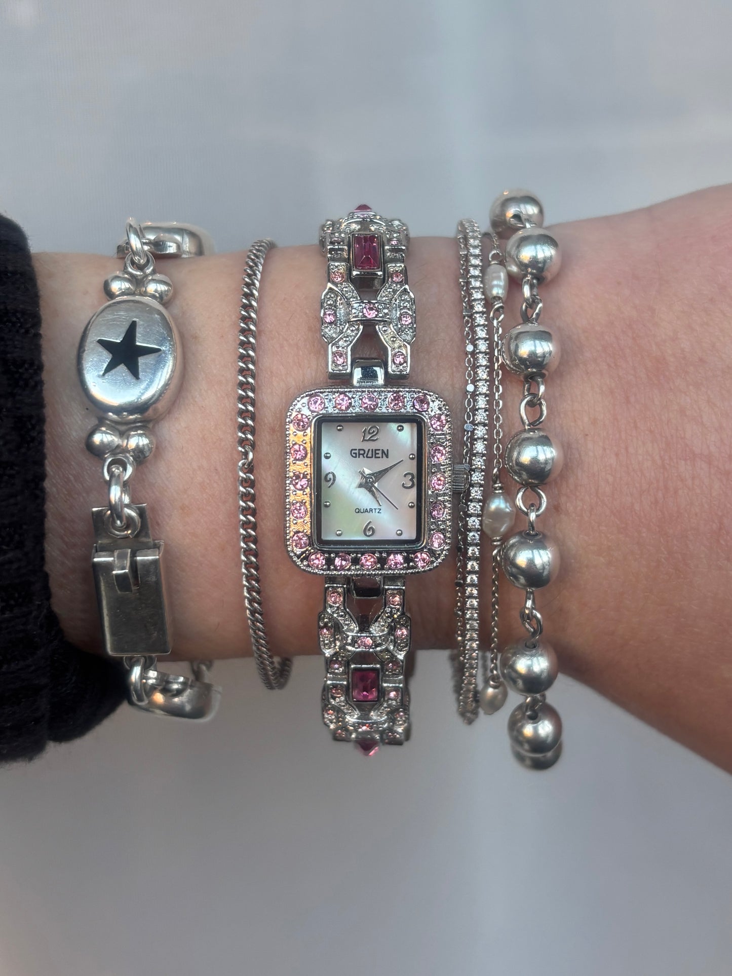 Ornate Pink & Pearl Gruen Watch - Working