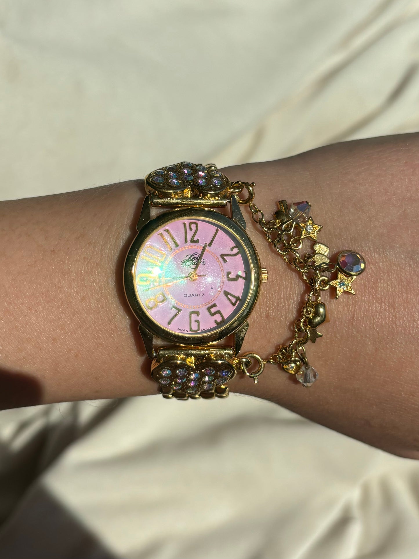 rare vintage kirks folly gold heart charm watch