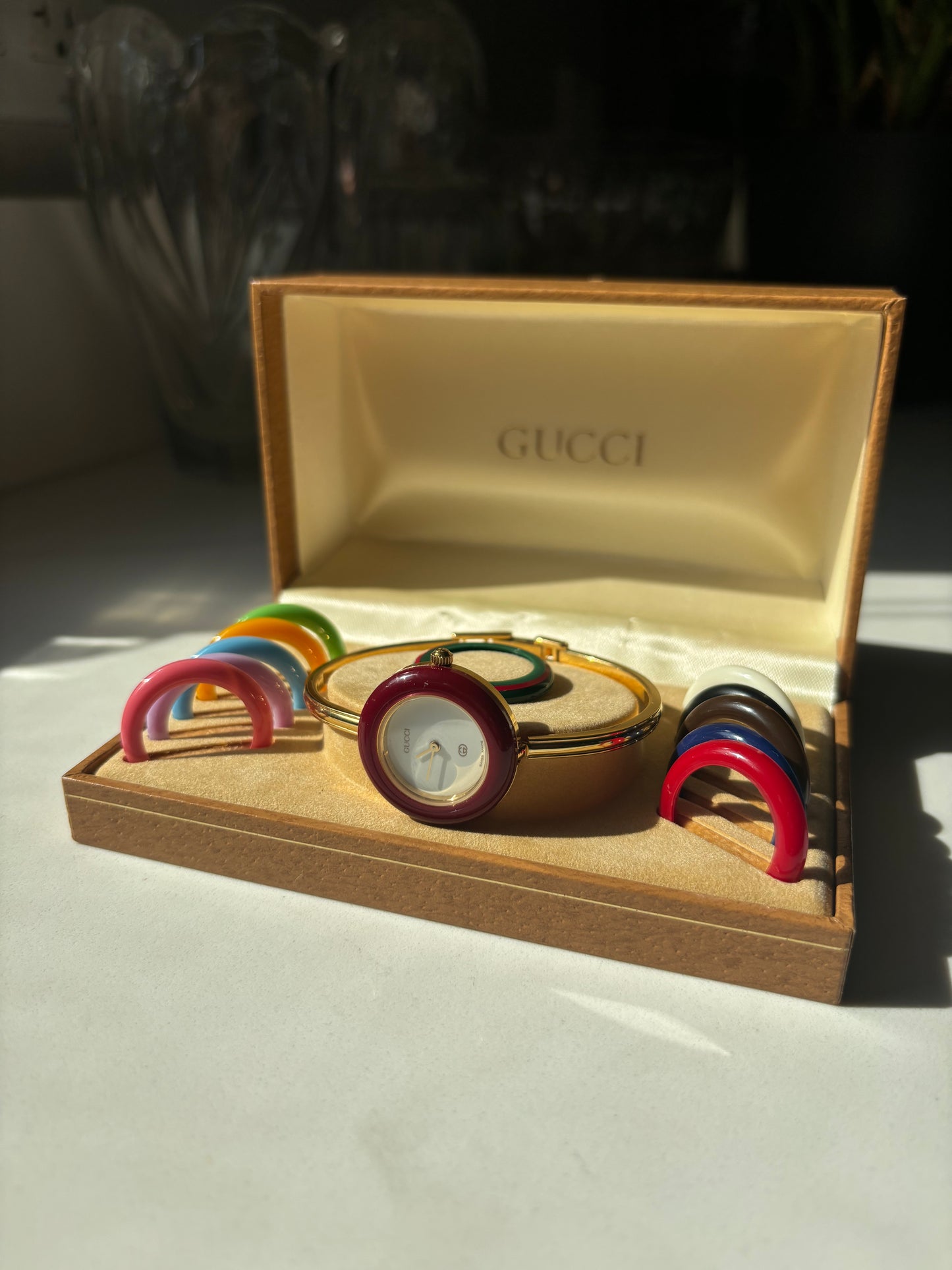 authentic Gucci interchangeable bezel watch - deadstock in original box