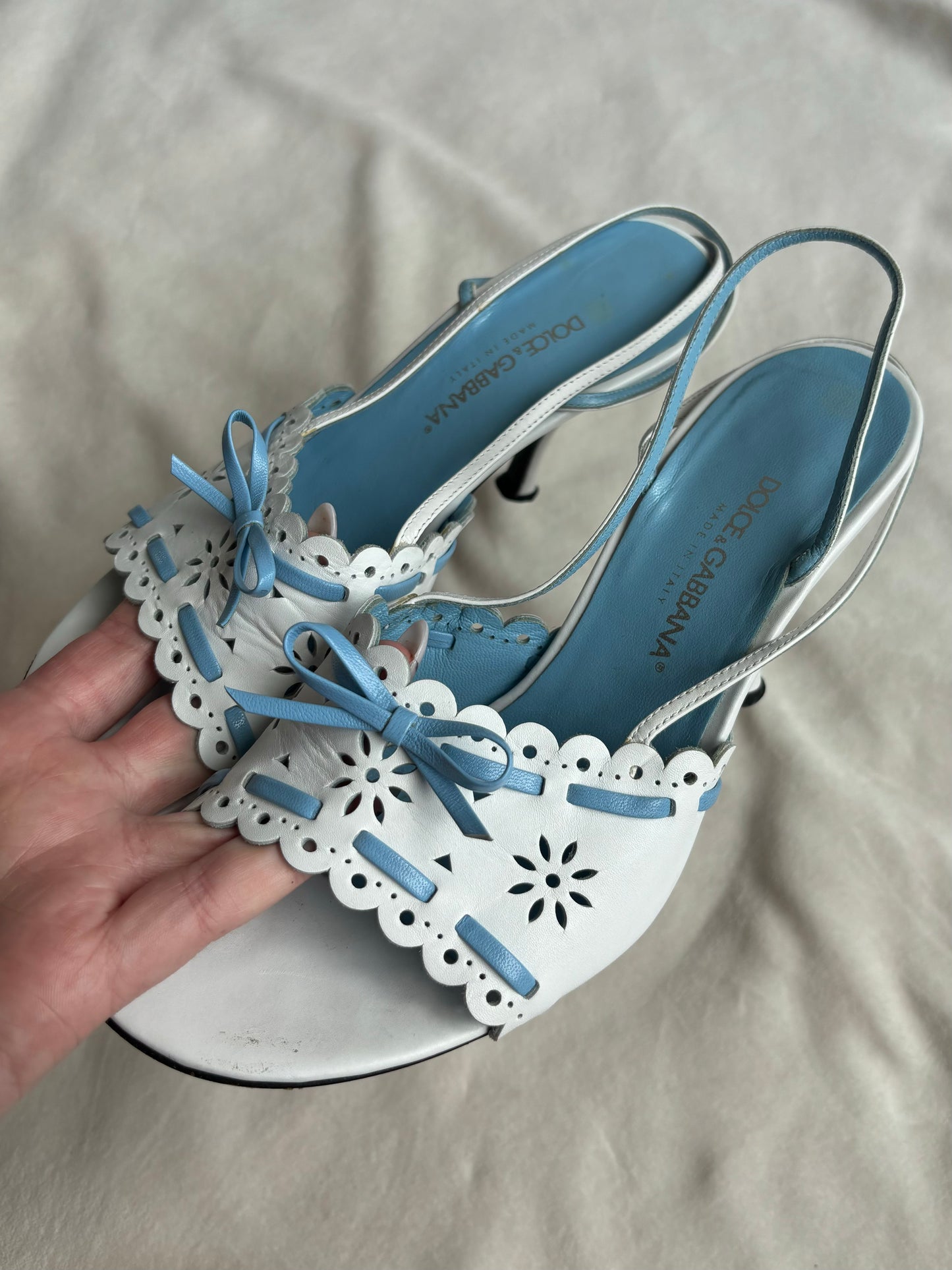 Authentic 1990s Dolce & Gabbana White & Blue Floral Eyelet Bow Sandal Kitten Slingback Heels