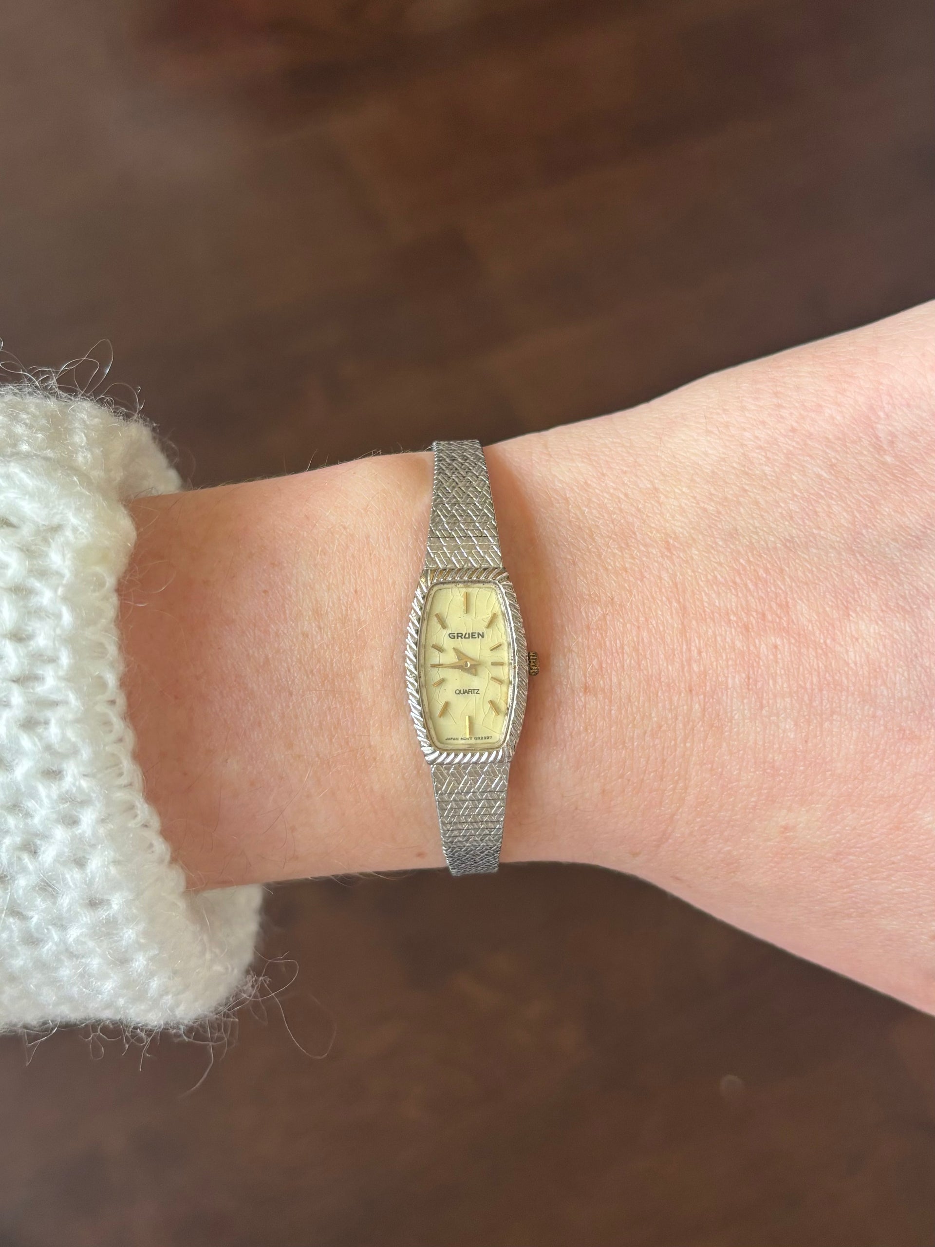 Gruen japan 2025 movt watches